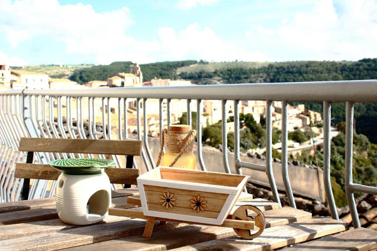 Ferienwohnung Terrazza Torrenuova Ragusa Exterior foto