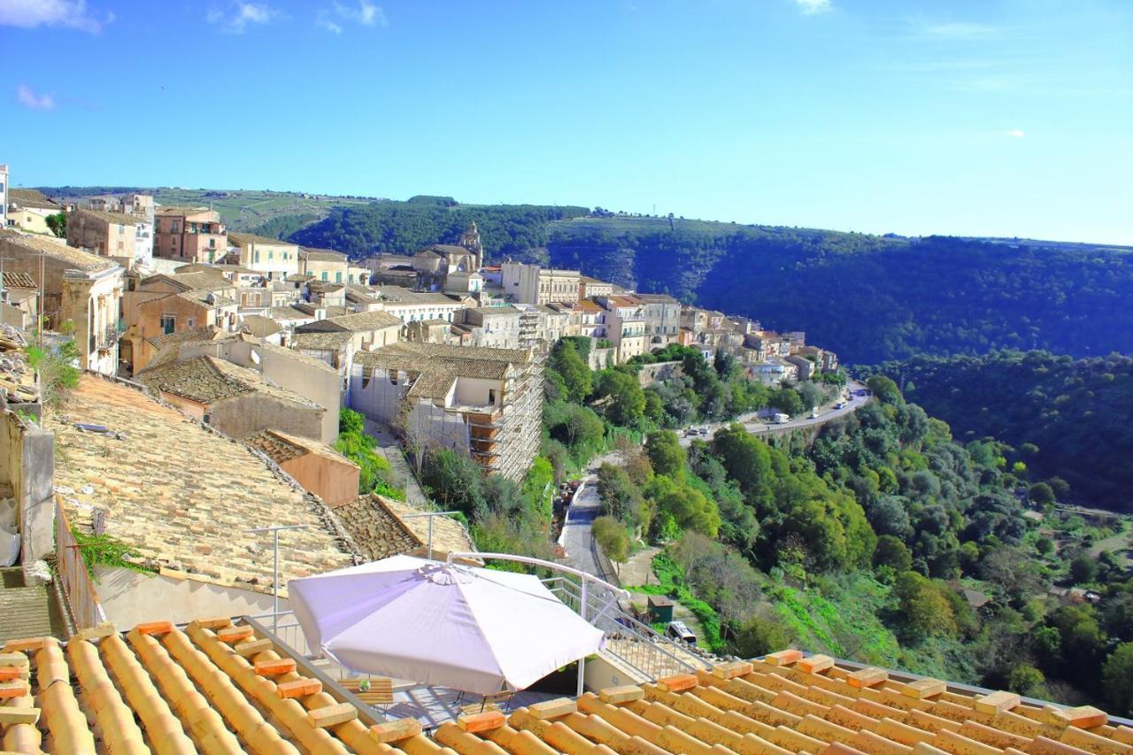 Ferienwohnung Terrazza Torrenuova Ragusa Exterior foto