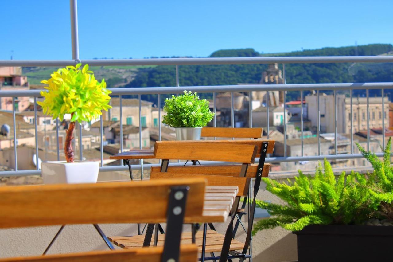 Ferienwohnung Terrazza Torrenuova Ragusa Exterior foto