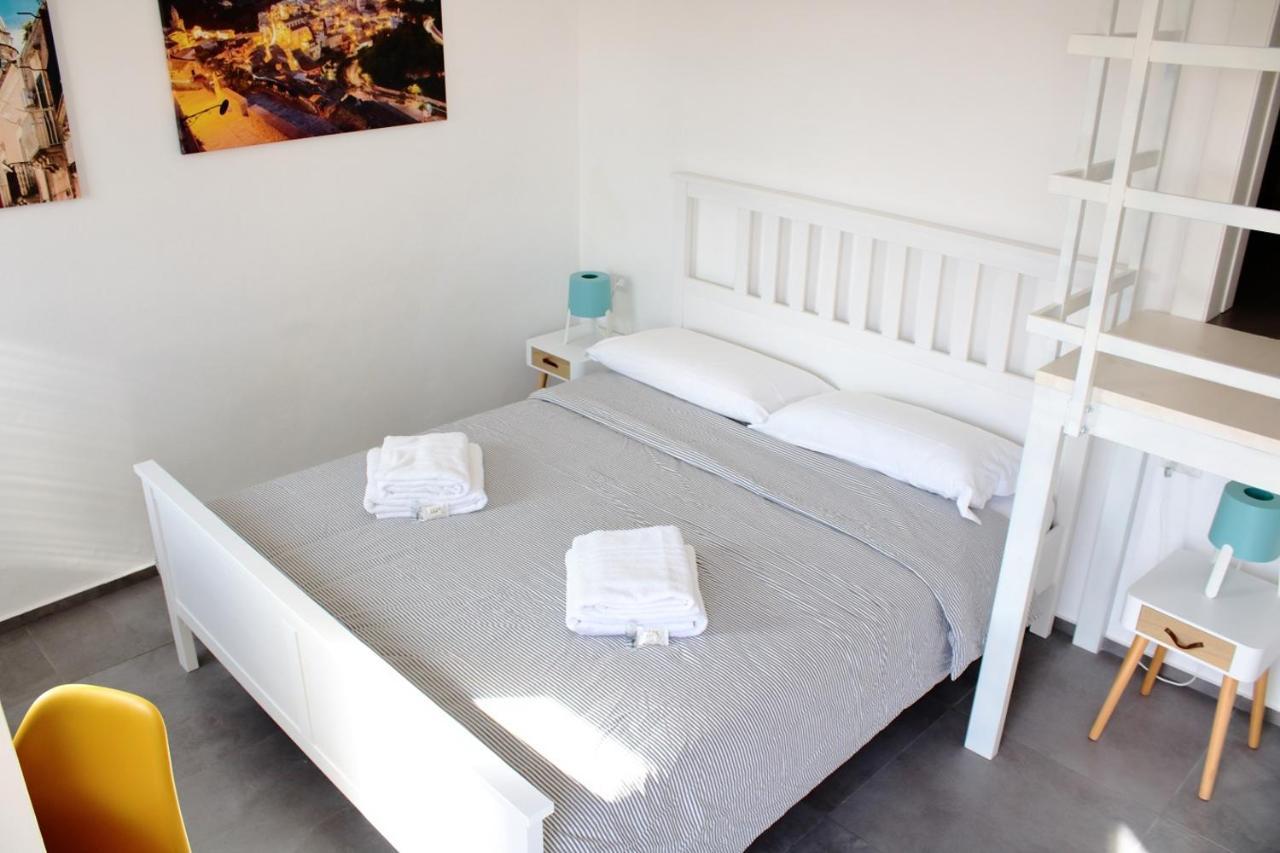 Ferienwohnung Terrazza Torrenuova Ragusa Exterior foto