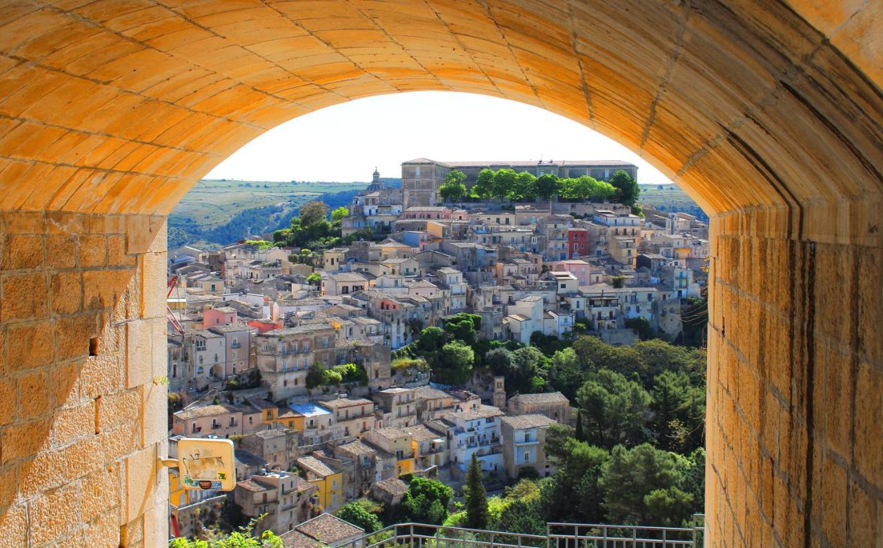 Ferienwohnung Terrazza Torrenuova Ragusa Exterior foto