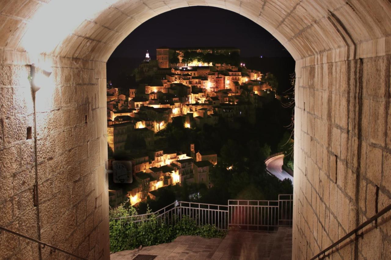Ferienwohnung Terrazza Torrenuova Ragusa Exterior foto
